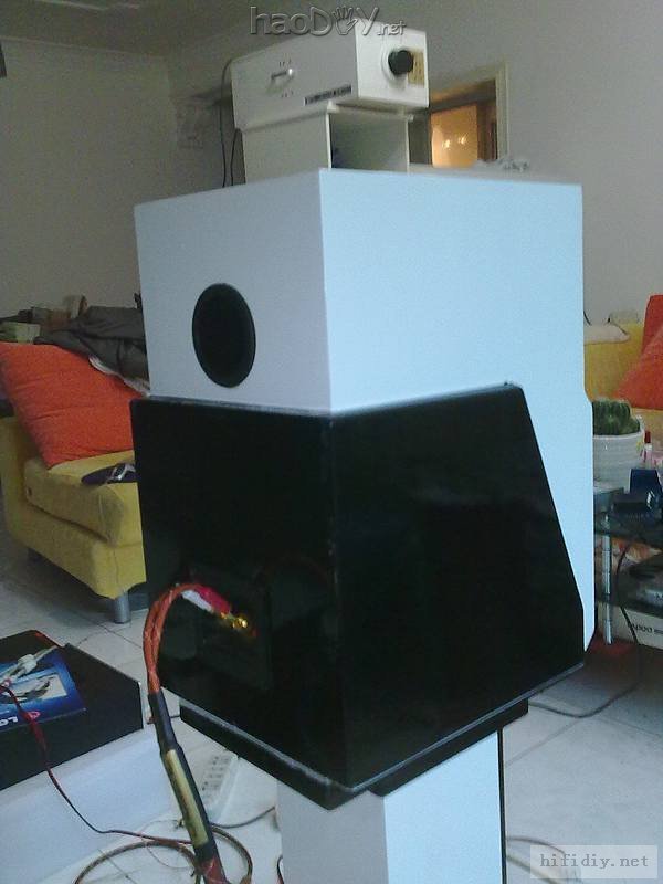 菜鸟第一次DIY制作惠威ss6.5r中低音+k1高音喇叭音箱开始了