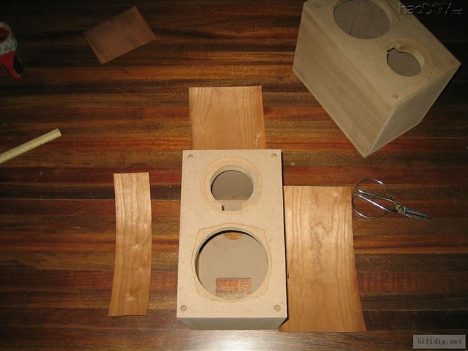 亲手给diy制作音箱贴天然木皮贴皮(油漆过程以后在帖子里补上)