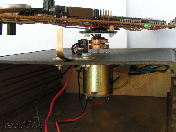 ң/ָ˫ģʽʾתLEDʱ