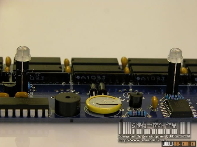 图片过大,您可以通过鼠标滑轮改变图片巨细或点击查察大图 饱含了我全部等候的diy建造电子管(真空管)时钟