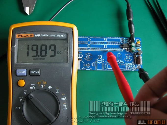 图片过大,您可以通过鼠标滑轮改变图片巨细或点击查察大图 饱含了我全部等候的diy建造电子管(真空管)时钟