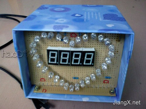 送给女伴侣最好的生日礼品-LOVE led流水灯建造完成