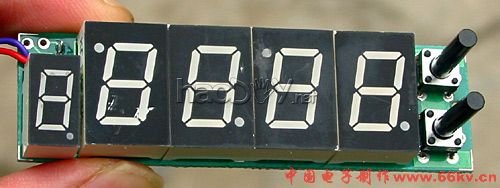 制作采用AT89C2051制作的智能时钟