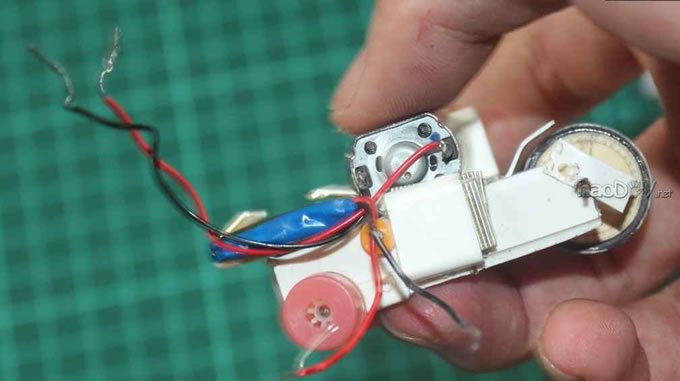 自制利用PVC管自制超酷高速跑车的制作教程图解