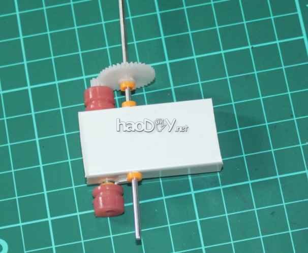 自制利用PVC管自制超酷高速跑车的制作教程图解