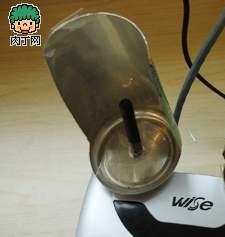 自制易拉罐变无线路由器增益天线 教你无线如何蹭网