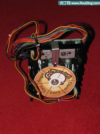 diy用废弃硬盘打造一个自动打赌划拳转盘