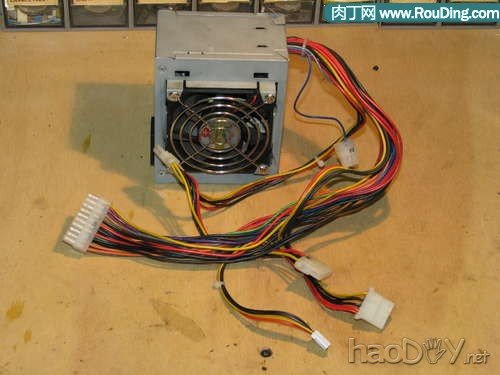 diy用废弃硬盘打造一个自动打赌划拳转盘