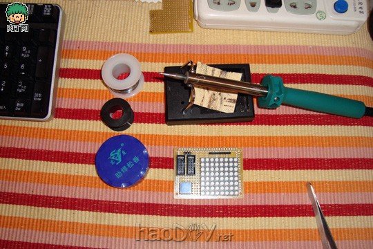 自制简单有趣的LED汽车表情灯仪DIY方法