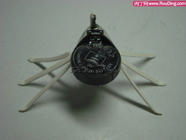 自制可爱的暴走电子昆虫机器人DIY图解