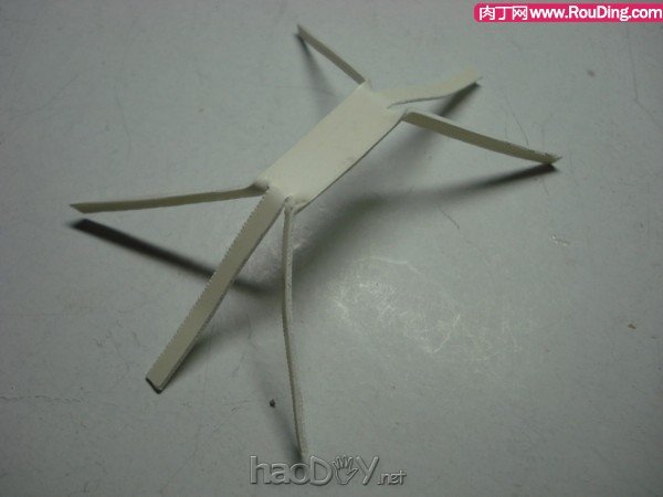 自制可爱的暴走电子昆虫机器人DIY图解