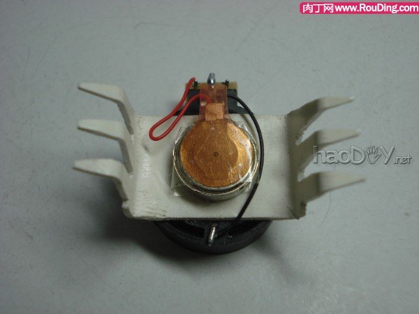 自制可爱的暴走电子昆虫机器人DIY图解