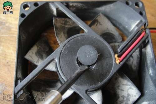 制作迷你风力发电机:减少电费的不二法门