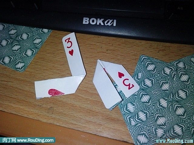 自制扑克纸牌制作的漂亮收纳盒子(第1页)