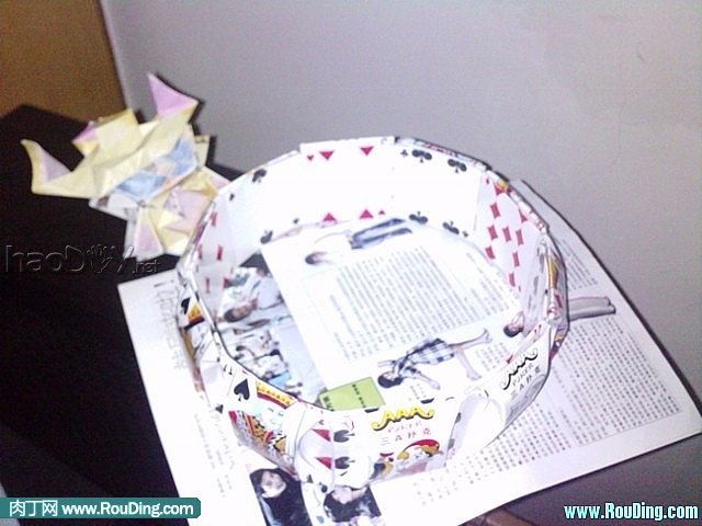 自制扑克纸牌制作的漂亮收纳盒子(第1页)