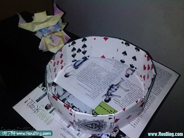 自制扑克纸牌制作的漂亮收纳盒子(第1页)