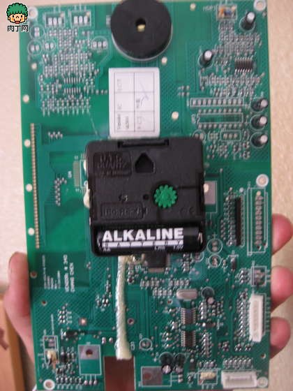 制作废旧电脑配件的旧物利用DIY改造作品