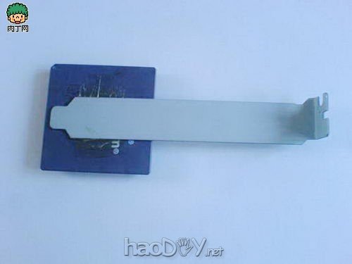 制作废旧电脑配件的旧物利用DIY改造作品