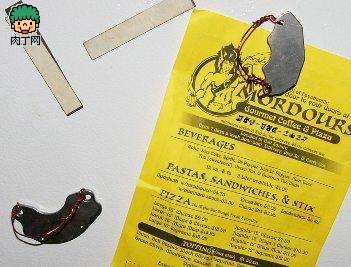 制作废旧电脑配件的旧物利用DIY改造作品