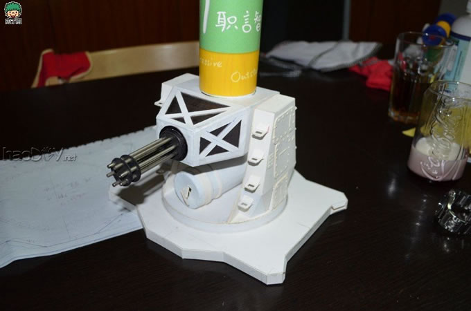 制作报废玩具重生记 DIY大人的玩具坦克改造作品