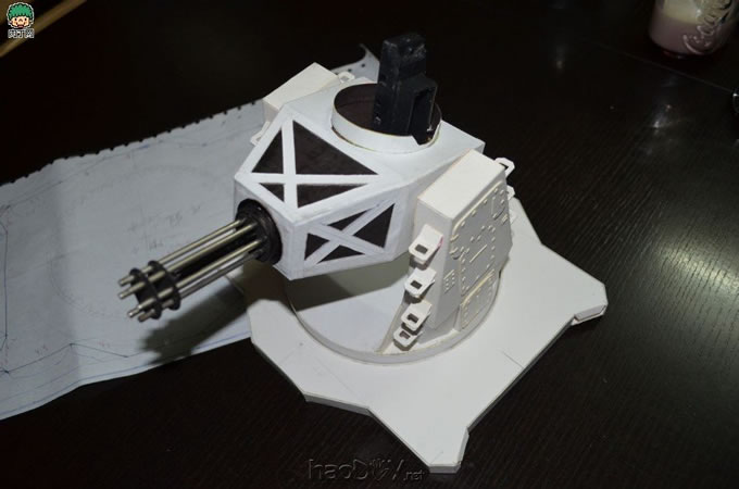 制作报废玩具重生记 DIY大人的玩具坦克改造作品