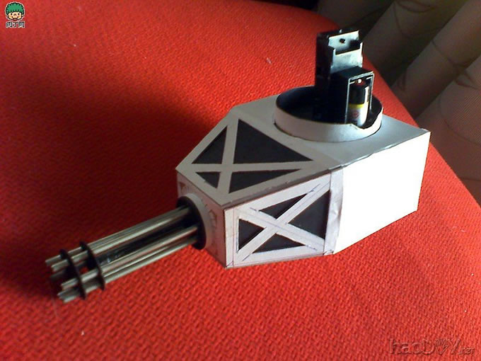 制作报废玩具重生记 DIY大人的玩具坦克改造作品