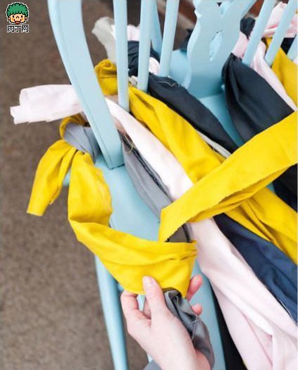 diy手工旧毛线旧衣物编织坐垫废物利用DIY图解