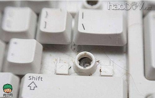 制作废旧键盘键DIY的旧U盘改造个性作品