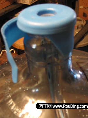 diy矿泉水瓶自制情趣吊灯,装点你的创意家居(二)(第1页)