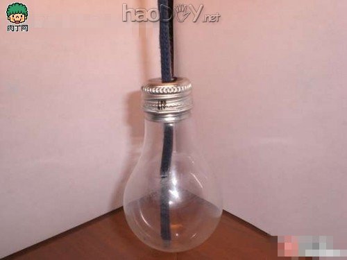 diy废旧灯泡打造复古油灯,现代生活中感受古代气息