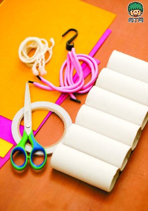 diy两款雪糕棍与传真纸的纸心传真纸筒DIY的置物筒