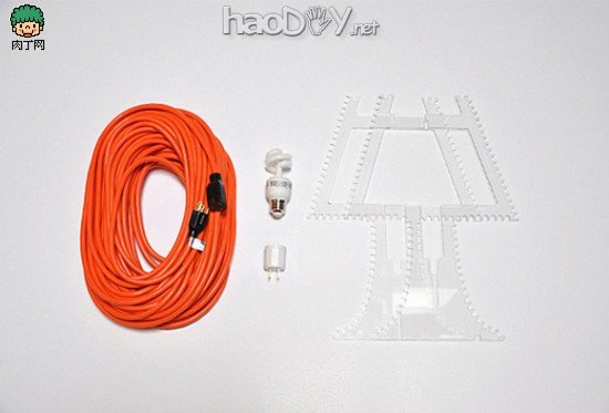 制作一款电线圈缠绕而成的创意台灯