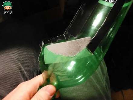 制作教你用可乐瓶手工DIY防毒面具