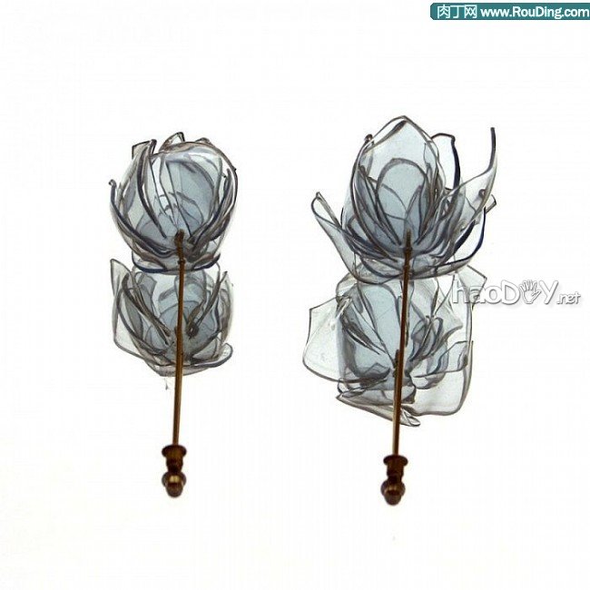 diy饮料瓶废物利用首饰DIY设计作品欣赏四、胸针