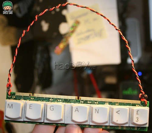 自制废旧键盘DIY创意门牌制作:你是我的专属爱人!