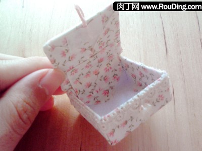 制作废旧盒子变收纳盒,漂亮纸折收纳盒的做法