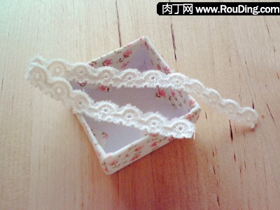 制作废旧盒子变收纳盒,漂亮纸折收纳盒的做法