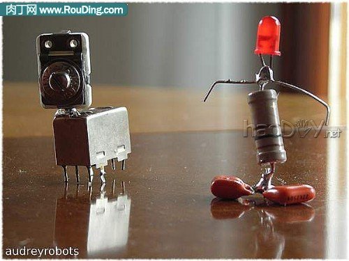 制作电子元器件制作的创意小人(第1页)