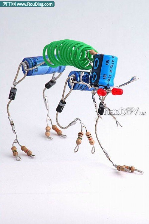 制作电子元器件制作的创意小人(第1页)