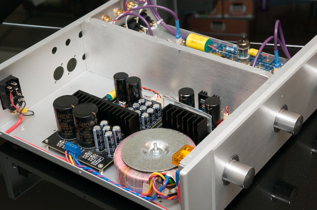 国外译文:12AX7电子管前置放大器前级(修订版2)