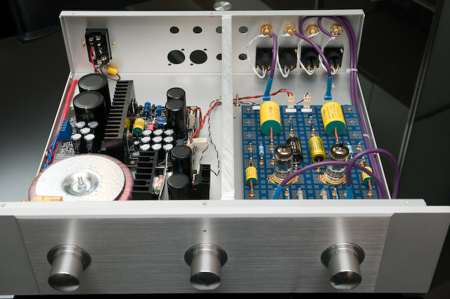 国外译文:12AX7电子管前置放大器前级(修订版2)