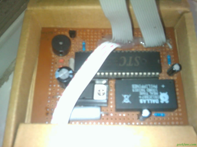 制作纯手工给老婆大人做个电子表