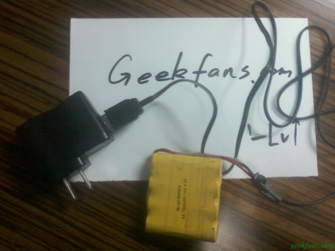 制作手机移动充电器 电蚊拍 18650