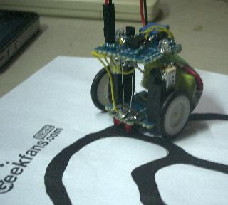 制作微型巡线小车(参赛)