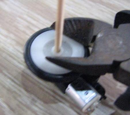 制作微型巡线小车(参赛)