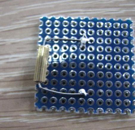 制作微型巡线小车(参赛)