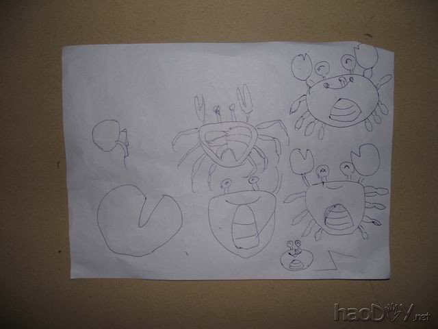 自制宝宝的元旦道具:瓦楞纸板手工制作的DIY小螃蟹