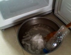 制作自制冰箱除霜用吸水小工具