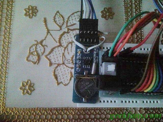 diy可设置时间、温度控制的单片机系统