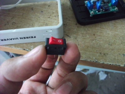 自制带电压表的降压模块